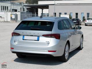SKODA Octavia usata, con Sedile posteriore sdoppiato