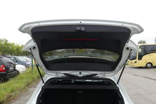 VOLKSWAGEN Golf usata, con Sensore di pioggia
