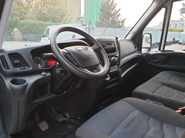 IVECO Daily usata, con Climatizzatore