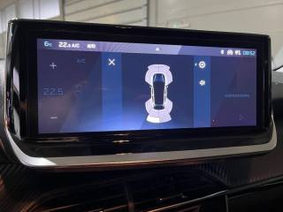 PEUGEOT 208 usata, con Park Distance Control