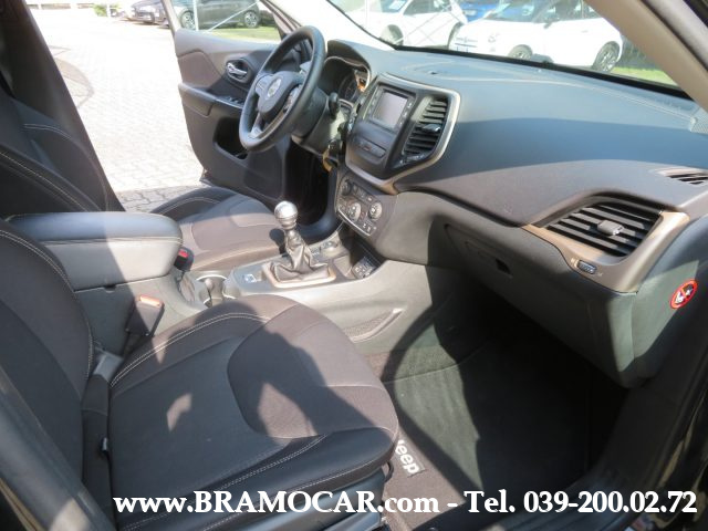 JEEP Cherokee usata, con Bracciolo