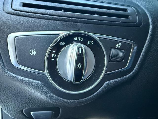 MERCEDES-BENZ C 200 usata, con Controllo automatico clima