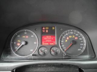 VOLKSWAGEN Touran usata, con Sedile posteriore sdoppiato