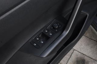 VOLKSWAGEN Taigo usata, con Monitoraggio pressione pneumatici