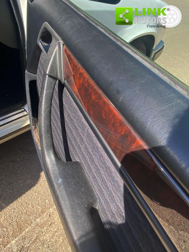 MERCEDES-BENZ 200 usata 21