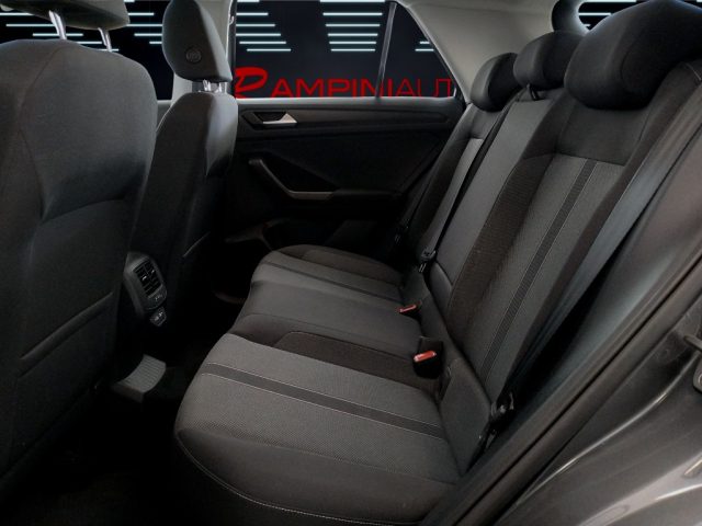 VOLKSWAGEN T-Roc usata 17