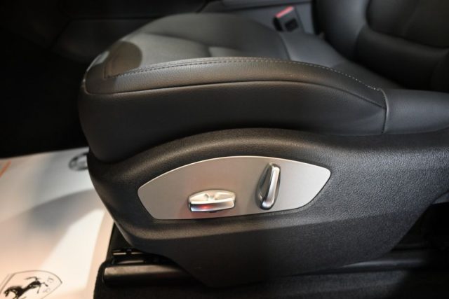 PORSCHE Macan usata 54