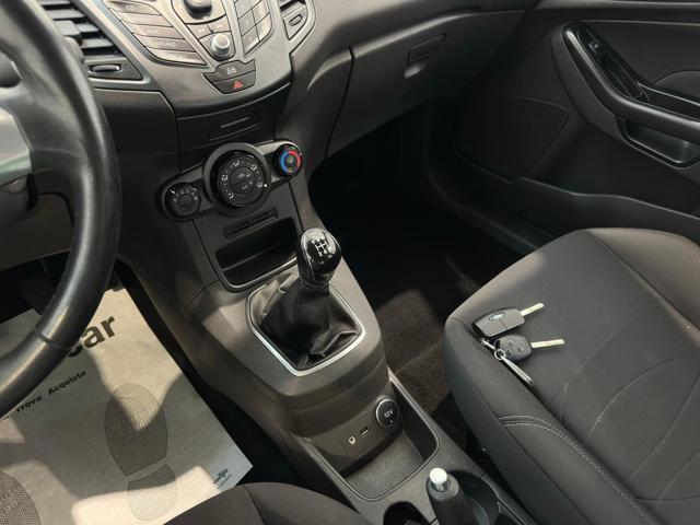 FORD Fiesta usata, con ESP
