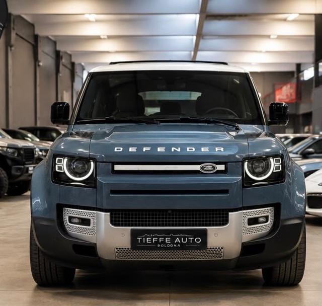 LAND ROVER Defender usata, con Airbag