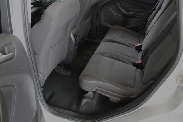 FORD Kuga usata, con Fendinebbia