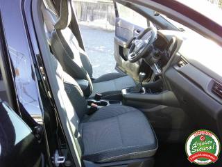 RENAULT Captur usata, con Fari LED