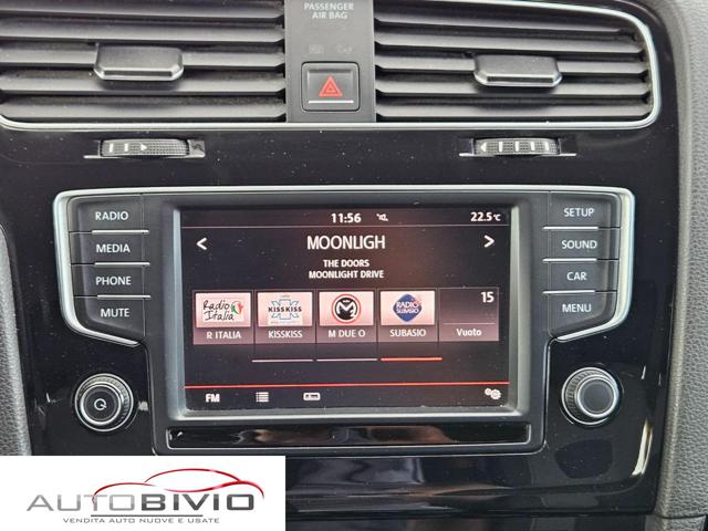VOLKSWAGEN Golf usata, con MP3