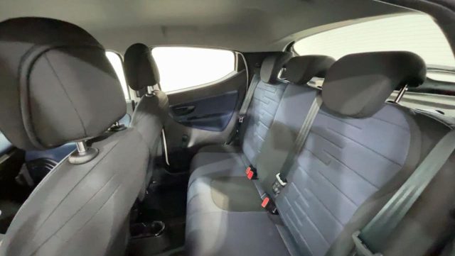 LANCIA Ypsilon usata, con ESP
