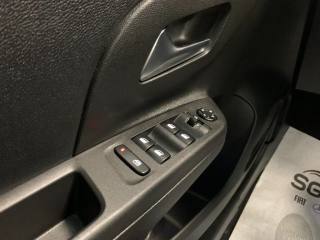 OPEL Corsa usata, con Vetri oscurati