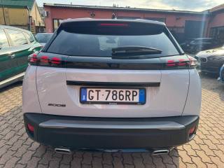 PEUGEOT 2008 usata, con Sensori di parcheggio posteriori