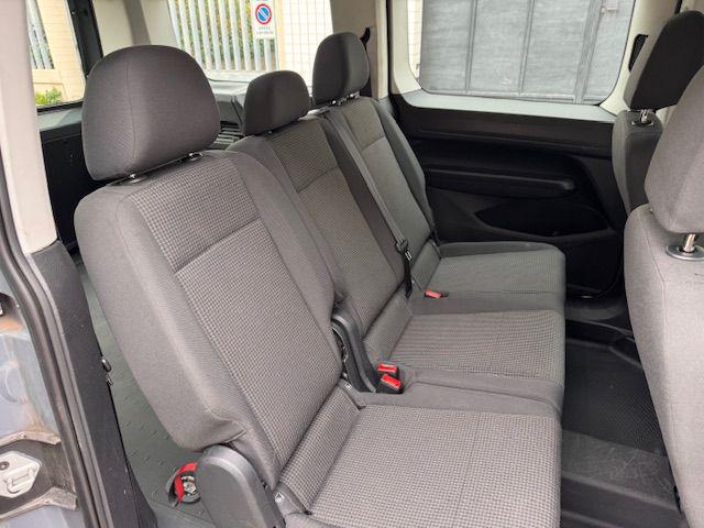 VOLKSWAGEN Caddy usata, con Autoradio