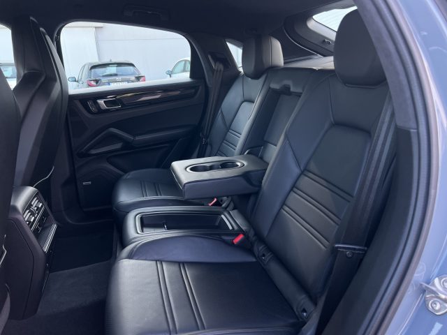 PORSCHE Cayenne usata 9