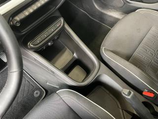 FIAT 600 usata, con Touch screen