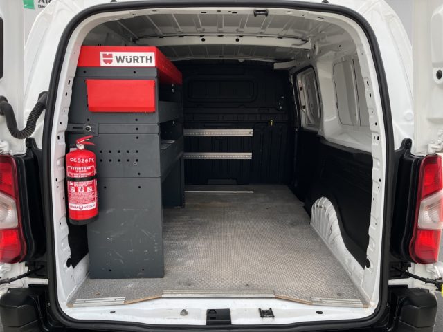 PEUGEOT Partner usata, con Specchietti laterali elettrici