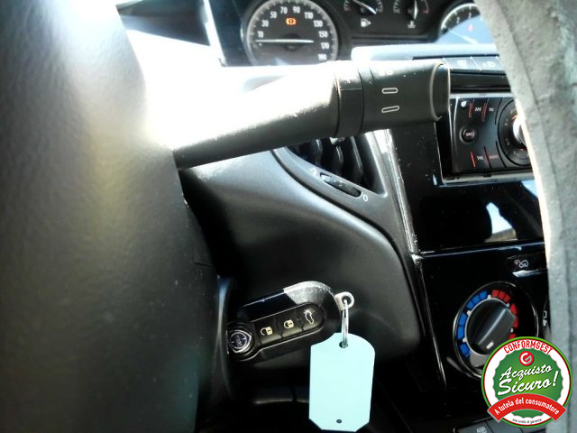 LANCIA Ypsilon usata, con Ski bag