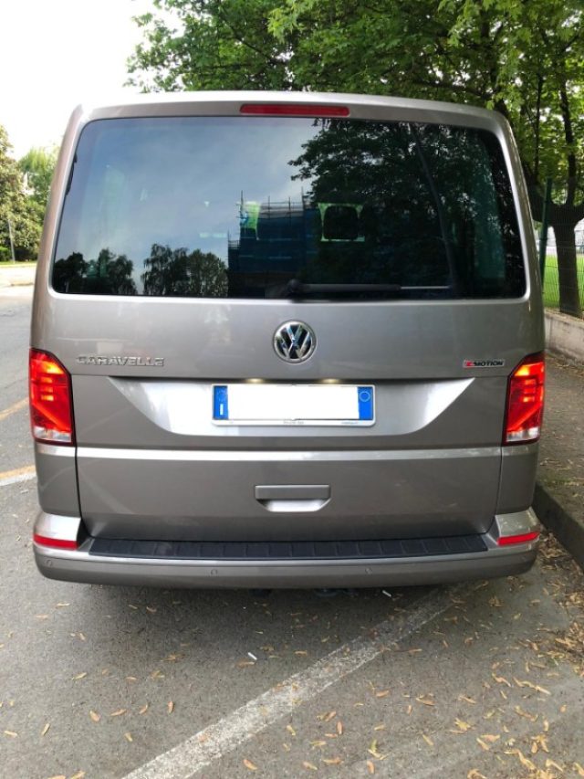 VOLKSWAGEN Caravelle usata, con Alzacristalli elettrici