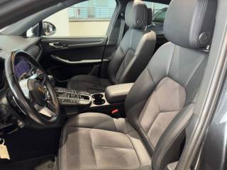 PORSCHE Macan usata, con Volante in pelle