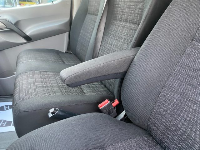 MERCEDES-BENZ Sprinter usata, con USB