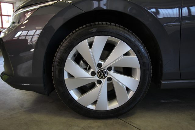 VOLKSWAGEN Golf usata, con Volante in pelle