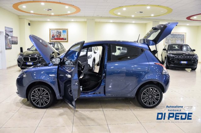 LANCIA Ypsilon usata, con ESP