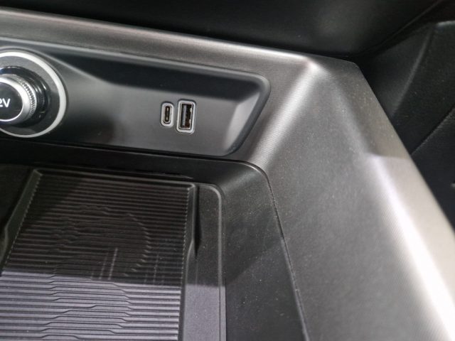 ALFA ROMEO Tonale usata, con USB