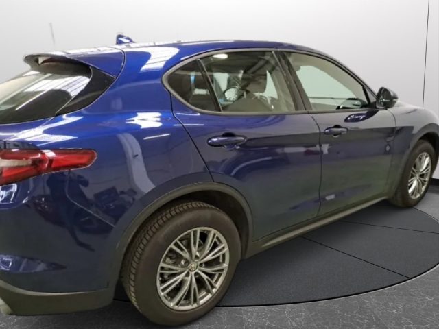 ALFA ROMEO Stelvio usata, con Fari Xenon