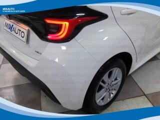 TOYOTA Yaris usata, con Fendinebbia