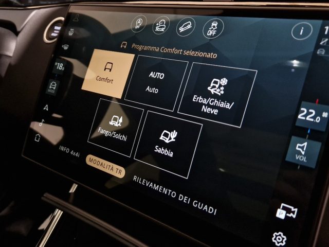 LAND ROVER Range Rover Evoque usata, con Controllo elettronico della corsia