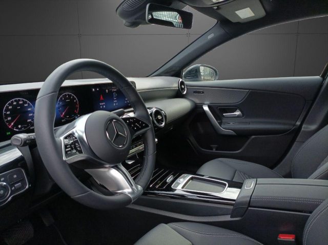 MERCEDES-BENZ A 180 usata, con Cruise Control