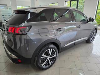 PEUGEOT 3008 usata, con Fendinebbia