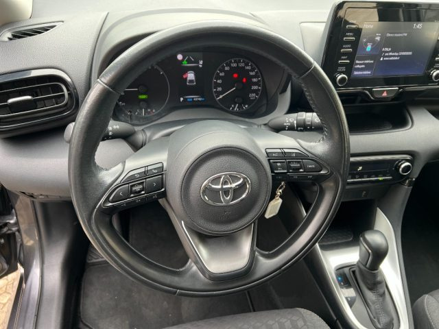 TOYOTA Yaris usata 17
