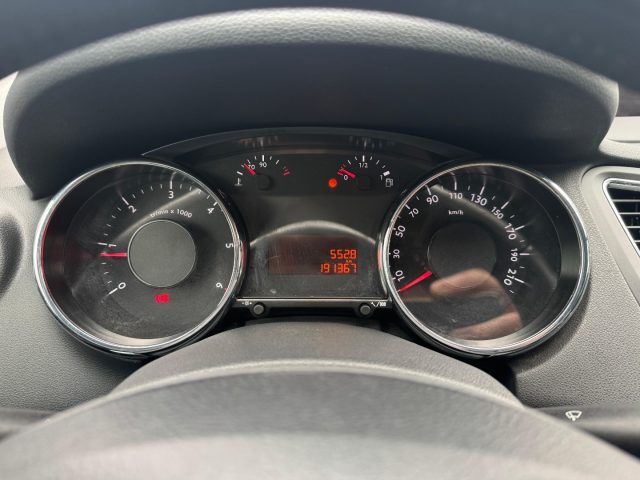 PEUGEOT 5008 usata, con Park Distance Control