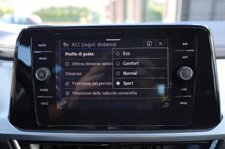 VOLKSWAGEN T-Roc usata 114