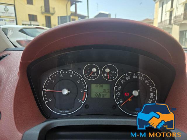 FORD Fiesta usata, con Servosterzo