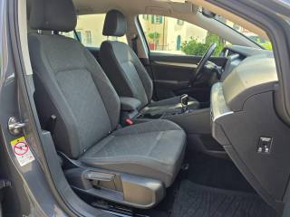 VOLKSWAGEN Golf usata 140