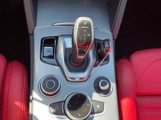 ALFA ROMEO Stelvio usata, con Controllo automatico clima