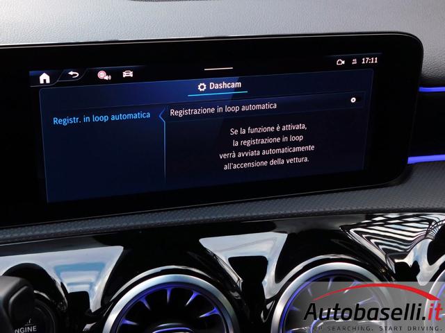 MERCEDES-BENZ A 180 usata, con Sistema di parcheggio automatico