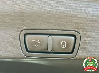 ALFA ROMEO Stelvio usata, con Sedile posteriore sdoppiato