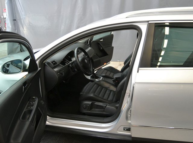 VOLKSWAGEN Passat usata, con Airbag