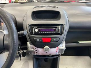 PEUGEOT 107 usata, con Luce d