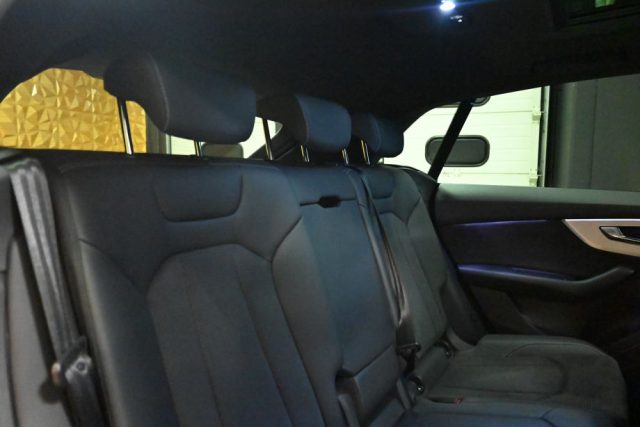 AUDI Q8 usata 37