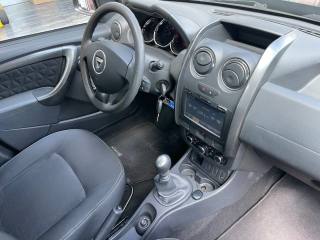 DACIA Duster usata 11