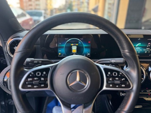 MERCEDES-BENZ CLA 200 usata, con ESP