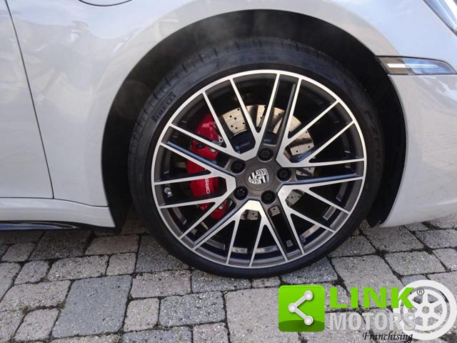 PORSCHE 992 usata, con Chiusura centralizzata telecomandata