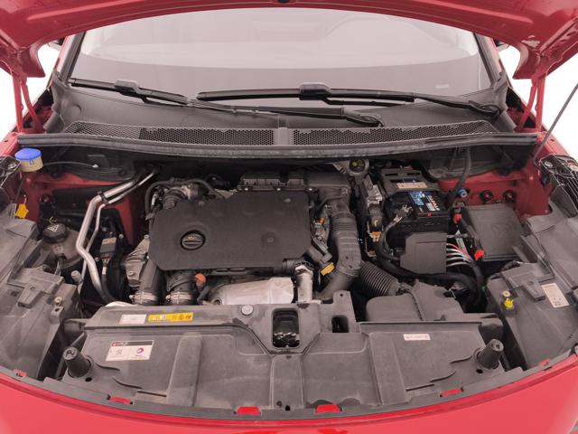 PEUGEOT 3008 usata, con Isofix